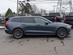 2022 V60 Cross Country Thumbnail 2