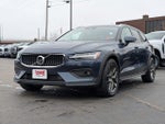 2022 V60 Cross Country Thumbnail 7