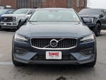 2022 V60 Cross Country Thumbnail 8