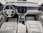 2022 V60 Cross Country Thumbnail 16