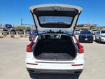 2020 V60 Cross Country Thumbnail 14