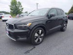 2019 XC40 Thumbnail 3