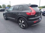 2019 XC40 Thumbnail 4