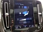 2020 XC40 Thumbnail 17