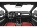 2021 XC40 Thumbnail 8