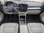 2021 XC40 Thumbnail 11