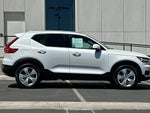 2022 XC40 Thumbnail 2