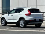 2022 XC40 Thumbnail 5