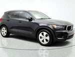 2019 XC40 Thumbnail 3