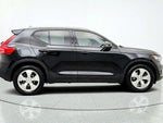 2019 XC40 Thumbnail 4