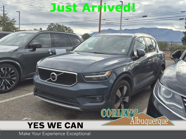 2021 Volvo XC40
