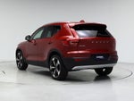 2019 XC40 Thumbnail 2