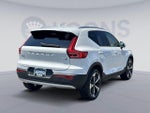 2020 XC40 Thumbnail 8
