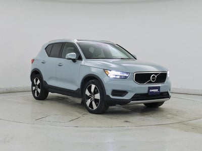 Photo of a 2019 Volvo XC40 AWD T5 Momentum 4DR SUV for sale