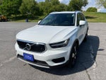 2020 XC40 Thumbnail 4