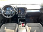 2020 XC40 Thumbnail 35