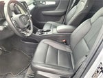 2021 XC40 Thumbnail 14