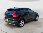 2022 XC40 Thumbnail 5