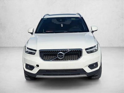 Photo of a 2019 Volvo XC40 AWD T5 Momentum 4DR SUV for sale
