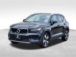 2020 XC40 Thumbnail 3