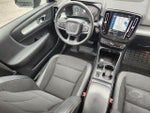 2020 XC40 Thumbnail 10