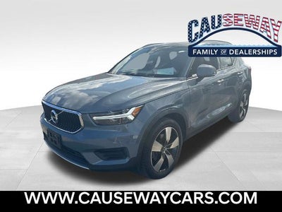 Photo of a 2020 Volvo XC40 AWD T5 Momentum 4DR SUV for sale