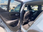 2022 XC40 Thumbnail 26
