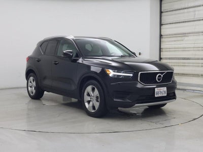 Photo of a 2020 Volvo XC40 AWD T5 Momentum 4DR SUV for sale