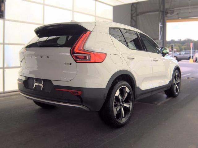 2020 Volvo XC40 - $17,975
