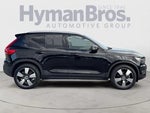 2021 XC40 Thumbnail 2
