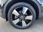 2021 XC40 Thumbnail 9