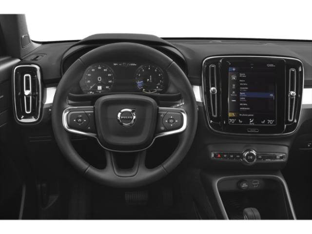 2021 Volvo XC40 - $24,180