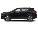 2021 XC40 Thumbnail 2