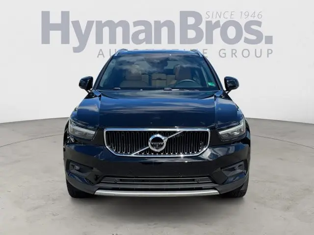2019 Volvo XC40 - $25,495
