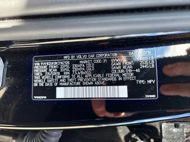 2019 Volvo XC40 - $25,495