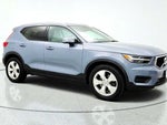 2020 XC40 Thumbnail 3