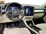 2020 XC40 Thumbnail 12