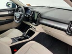 2020 XC40 Thumbnail 24