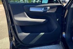 2022 XC40 Thumbnail 23