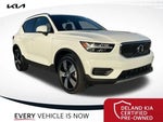 2020 XC40 Thumbnail 1