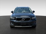 2021 XC40 Thumbnail 2