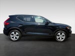 2021 XC40 Thumbnail 4