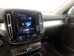 2022 XC40 Thumbnail 17