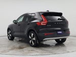 2020 XC40 Thumbnail 2
