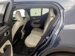 2021 XC40 Thumbnail 21