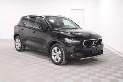 2022 Volvo XC40 AWD T5 Momentum 4DR SUV