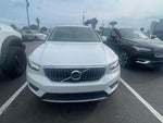 2020 XC40 Thumbnail 2