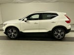 2022 XC40 Thumbnail 6