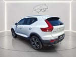 2020 XC40 Thumbnail 2