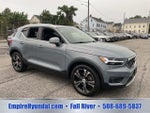 2020 XC40 Thumbnail 2